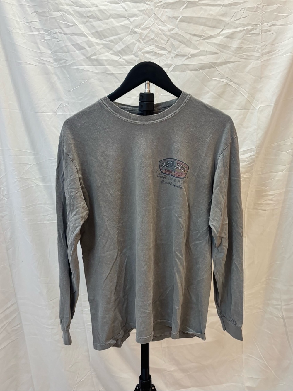 Ron Jon Surf Shop Cocoa Beach Gray Long Sleeve Tee – Medium